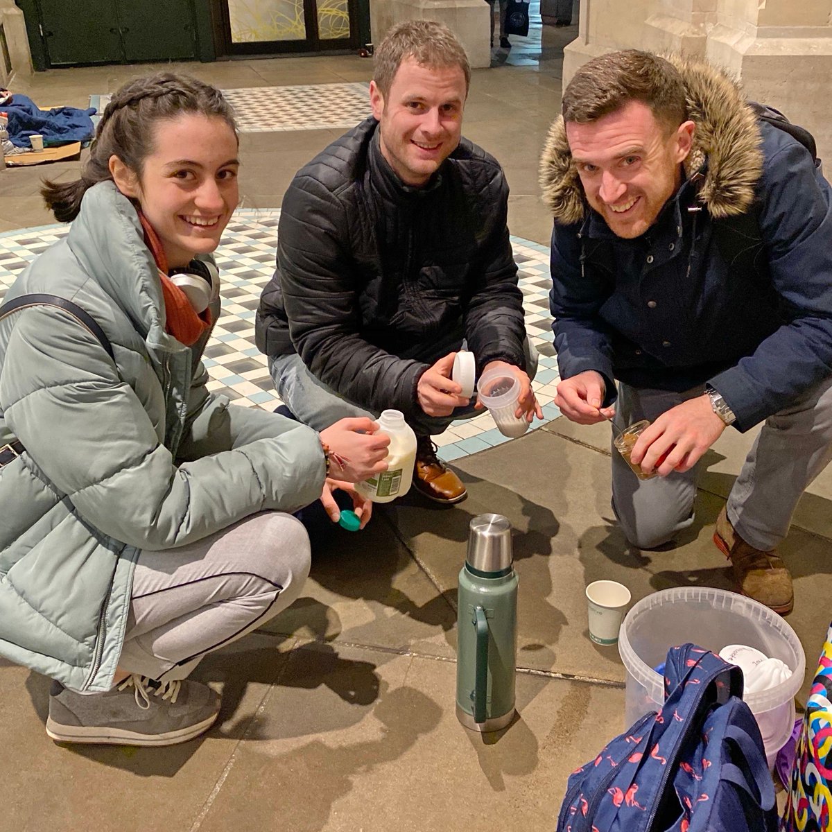 hotchocmob's tweet photo. Thank you to everyone who came out tonight. We saw SO many people we all went home with completely empty bags (and whipped cream cans!) #HCM #hotchocmob #volunteerhomelesslondon https://t.co/jIFURqbKIz