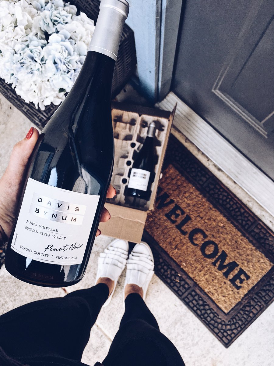 The perks of a wine club membership include receiving unique, cellar-worthy Russian River Valley wines to your door. Learn more about this extraordinary club by visiting davisbynum.com.⁣

📸: Oxana Joe
#NationalDrinkWineDay #DavisBynum