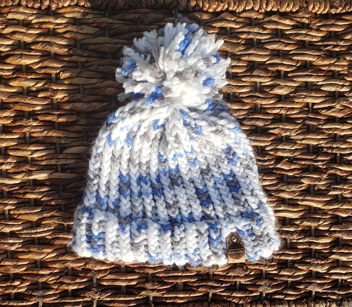 thehookupuf's tweet photo. @KingJames LeBron in the heat of the moment make sure cool heads prevail. Take care of your mentals with these handmade hats! 
$30 - Toddlers 👶
$40 - Teen/Adults 🧔👩‍🦰
$65 - Set 👩‍👧👨‍👦
FREE - 📬
•
•
FB👥: https://t.co/i9br8xVxYc 
IG📸: https://t.co/8DrWmyCgSz 
Email📧: thehookupuf@gmail.com https://t.co/YyijuX34R6