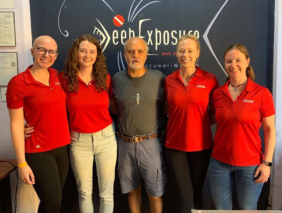DANGlobalSafety's tweet photo. Another successful #TechWeek in the books at Deep Exposure Dive Center in Cozumel. Check out the #DANResearch team doing their thing, looking for venous gas bubbles in divers after their deep, long #TechnicalDives and presenting on cardiac issues & diving. https://t.co/z7VZRFuHme