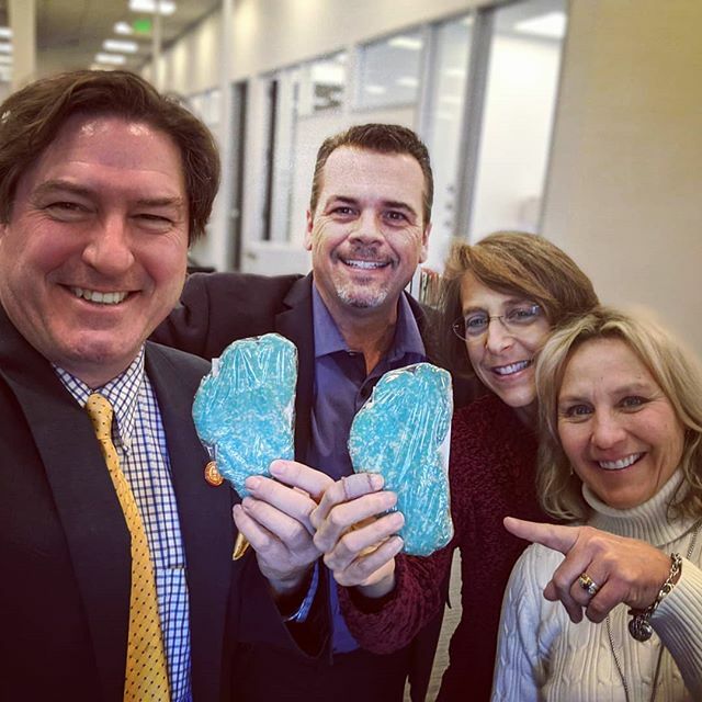 realCraigAdams's tweet photo. Craig &amp; Friends with Lake Tahoe Cookies? A gift from Tahoe Real Estate Expert, Scott Willers @yourowntahoe_scott.willers .
#probate #1031 #tahoerealestate
#networking #awesomepeople #lenders #lawyers #certifiedpublicaccountant #broker #sfnetworking #brok… https://t.co/VFiloJwD9g https://t.co/4xNmjXIuVz