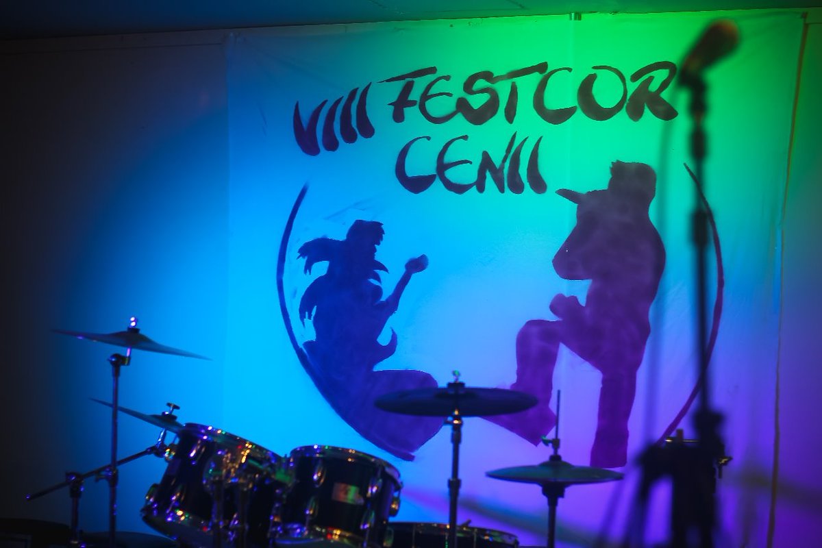 festcorenii's tweet photo. AS FOTOS DO VIII FESTCOR SAÍRAM!!!
 Vai lá conferir: https://t.co/4L2L672t66

Gostaríamos de agradecer aos nossos talentosíssimos fotógrafos e demais integrantes da equipe de divulgação que toparam fazer o registro desse evento tão especial! O resultado ficou incrível! https://t.co/Pd43gvO9VD