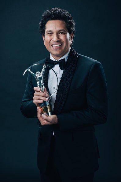 YUVSTRONG12's tweet photo. Congratulations @sachin_rt through your great achievements you have inspired our nation and the world and through your actions you have surely made us believe that sport has the power to change the world ! #NelsonMandela #Laureus20 #SportUnitesUs @LaureusSport https://t.co/uiV2UIWJam