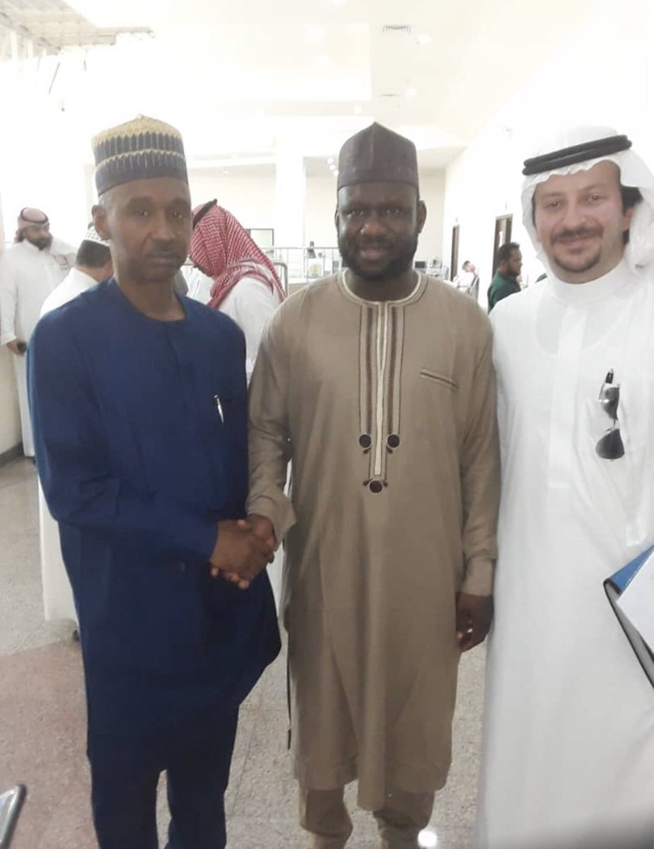 nidcom_gov's tweet photo. PRESS RELEASE

ANOTHER NIGERIAN RESCUED FROM EXECUTION IN SAUDI ARABIA

ABUJA ,FEB . 18, 2020:
For the second time in 10 months, the Federal Government of Nigeria, on the instruction of President Muhammadu Buhari through its agencies, has rescued another Nigerian...
#Thread https://t.co/3QjOPqirdl