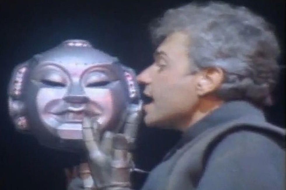 Happy birthday to Dennis DeYoung of Styx today.  Killroy was here! 