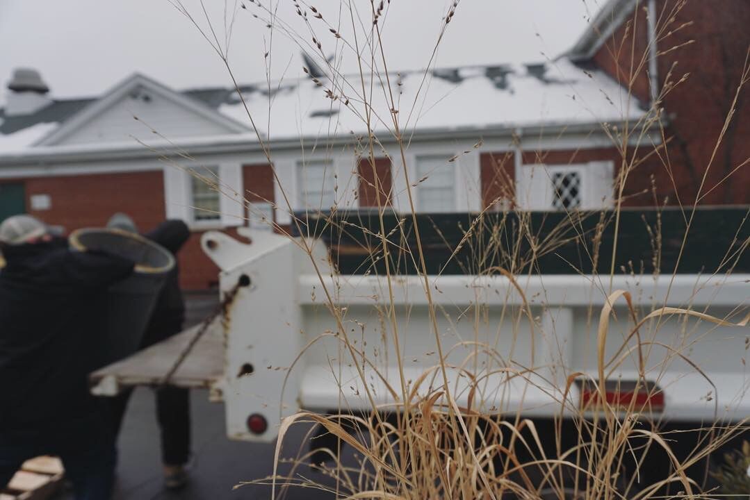 macushlabeer's tweet photo. All our spent grain is sent to North Shore Country Club to be composted for course maintenance all year long. #macushlabeer #wecompost #brewday #nscc #glenview https://t.co/h4if0GzTKh