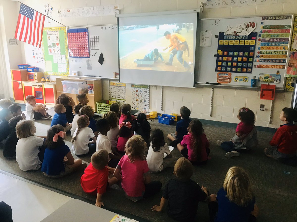 MrsJefferisCCE's tweet image. We are SELebrating kindness today with @KinderBrays and @ShyaneNovak’s kinders 💗 They are completely engaged looking for and then discussing acts of kindness in @LifeVestInside’s #KindnessBoomerang 👀👫👫@sel_vcs #SELebrationWeek