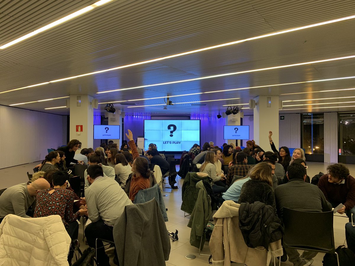 Lapsob's tweet photo. Hoy en @Experience__Lab , @DrMutation imparte un #Workshop en el que nos damos cuenta de como las percepciones afectan para resolver un reto creativo. Y tú, ¿analizas tus percepciones? https://t.co/54A4acbvOd en @MovistarCentre #creativity https://t.co/Aan6qD5sKE