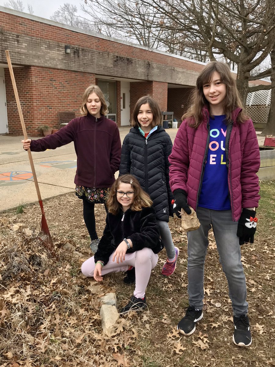 metsaalune's tweet photo. Finally nice enough to get the #falcongreenteam out in the Learning Garden weeding, raking, and getting ready for spring! https://t.co/Ql1ITZfhfc