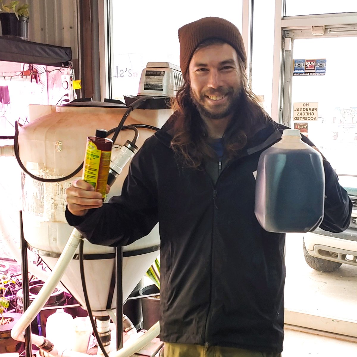 HTGSupply's tweet photo. ☕️🌿 THIS WEEK'S STUMP TEA #SPOTLIGHT: #CranberryTWPPA, #OrangeCT, and #OklahomaCity OK! Want to be part of the fun? Just stop by your #local #HTGSupply location and pick up some #StumpTea - Available every #Tuesday⚡️! #Growers
See all locations here: https://t.co/OInoTubVUu https://t.co/73UcREWkLA