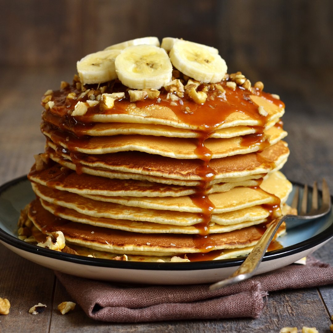cotswoldbutter's tweet photo. Needing some inspiration for Pancake Day next week? Then just look at these gorgeous Banana and Salted Caramel Pancakes 🥞

#cotswoldbutter #saltedbutter #foodporn #foodie #cotswolds #shrovetuesday #dairyfarm #pancakeday https://t.co/dImyfNHS2O