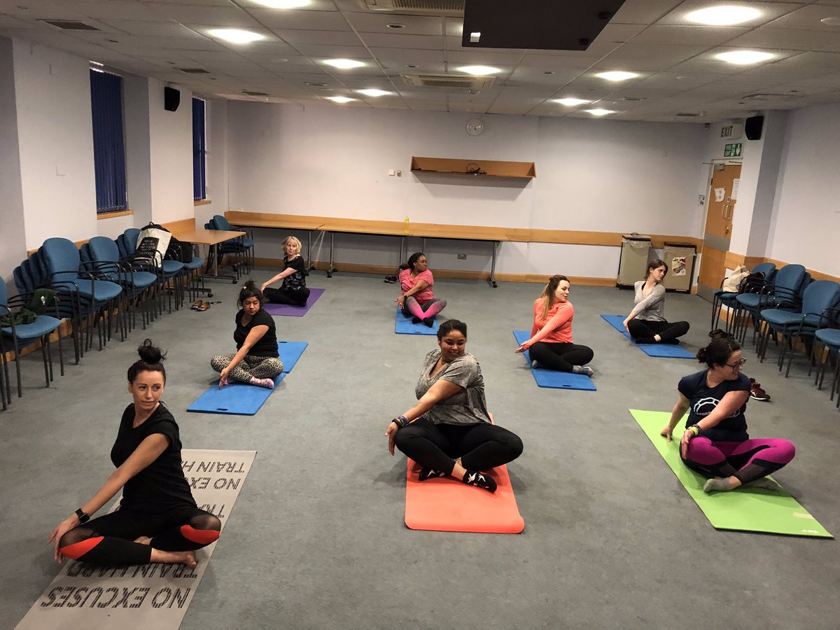CatrionaRowland's tweet photo. Another great relaxing weekly #pilates class @NewhamHospital thanks to @BartsWellbeing @74_ling - next week will be in different venue & potentially move to Monday nights 5:15 so can be in gym area๐
#OP2W #HealthAndWellbeing https://t.co/sB1wTMh9sT