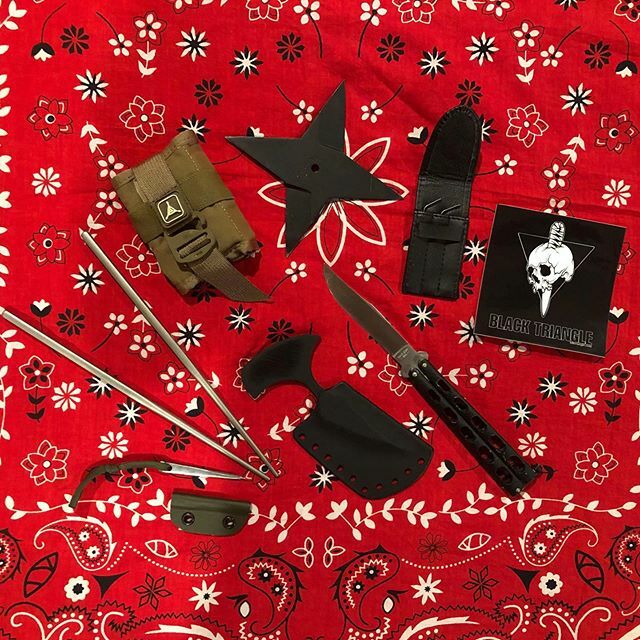 orionfoundation's tweet photo. Some urban ninja kit.... #blackflag #everydaycarry #edc #survival #survivalist #urbansurvival #urbanninja #ninja #greyman #oss #zombiehunter #bushwhacker #orionwoodsbrigade #theactionlifestyle https://t.co/r2mk9PVJgA https://t.co/kZh48z7zpH
