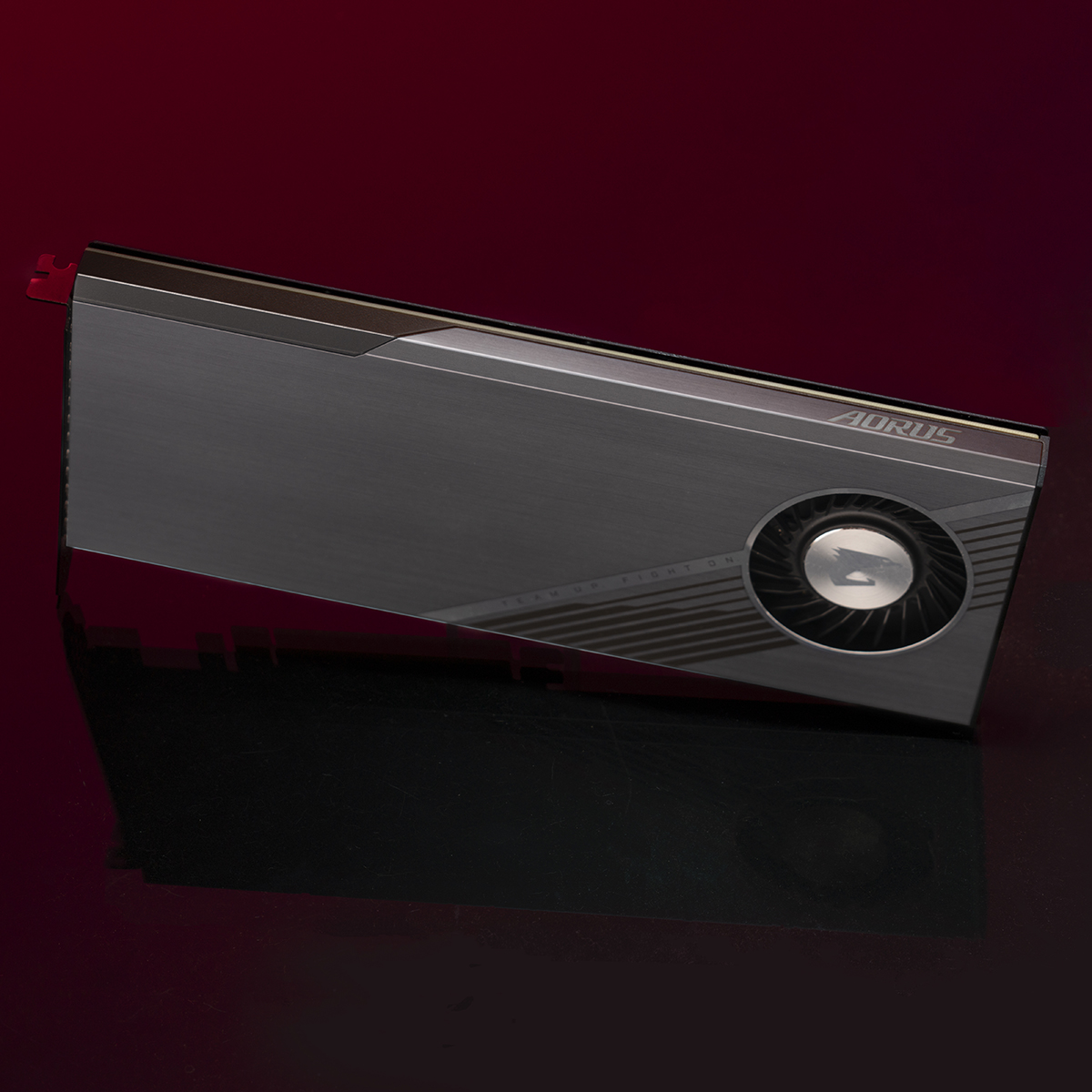 aorus_es's tweet image. 📸 [GALERÍA] Best upgrade solution for PCIe 3.0 platform!
👉 ow.ly/sZ3G50yp8TV

#RAIDssd #SSD #AIC #PCIeSSD #PCIex8SSD #AorusSsd #GIGABYTE #AORUS