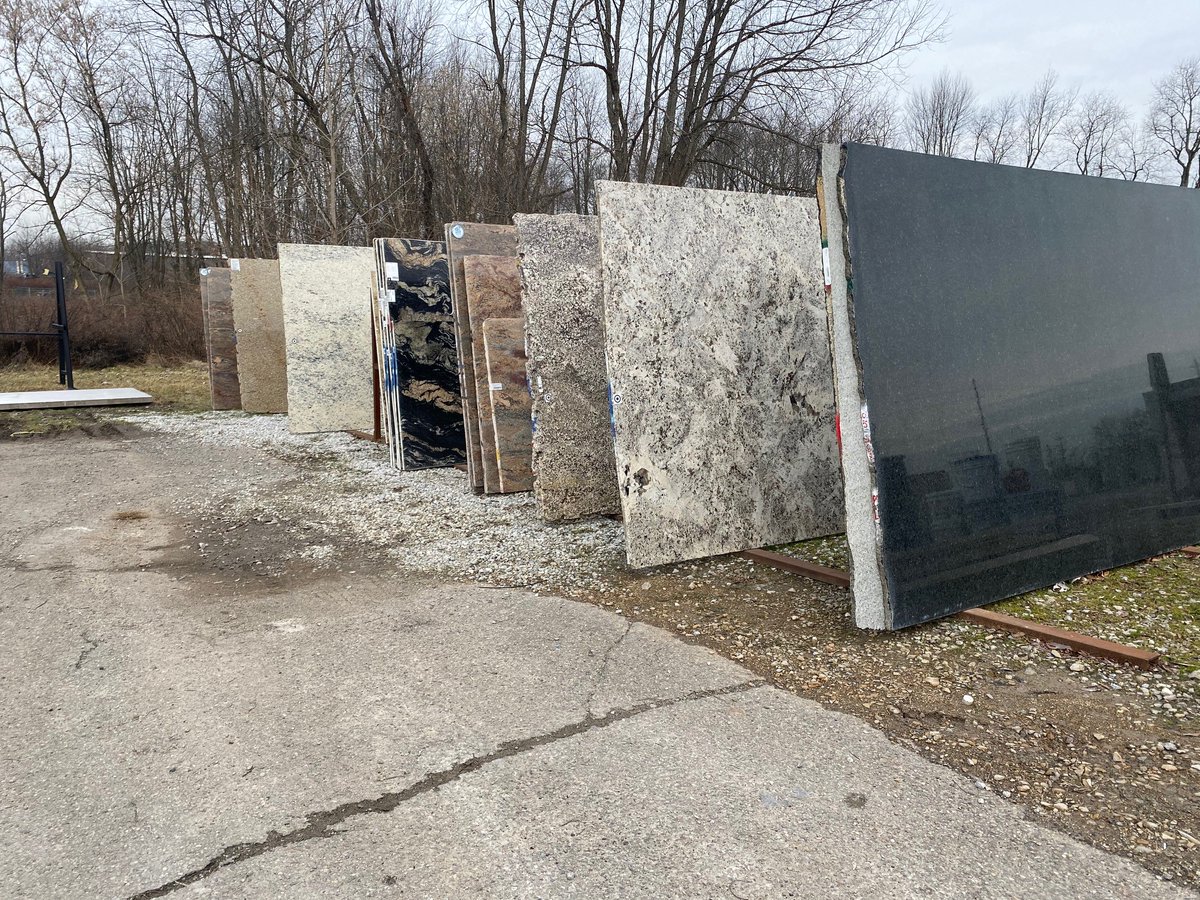 TowerSurfaces's tweet image. Stop in today to check out our stock granite colors!