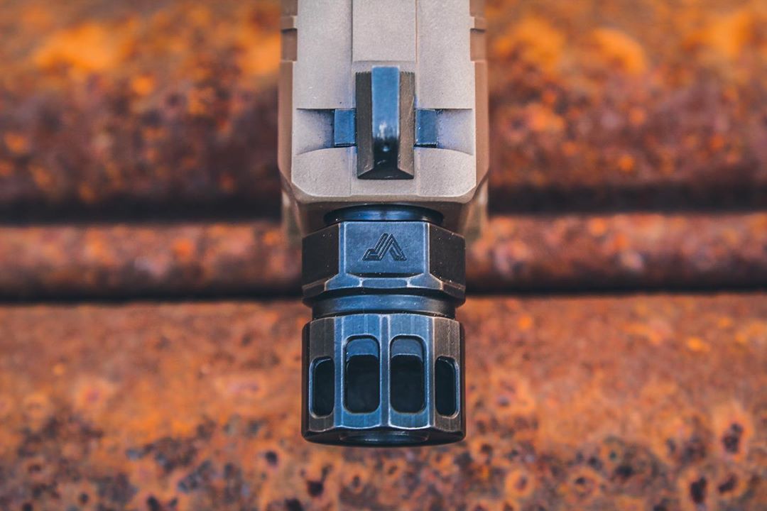 VolkerPrecision's tweet photo. Volker Universal Compensator never looked so good 😏👊

https://t.co/IG7R1krFv7

📸: IG- julio_thesavage

#VolkerPrecision #Comps #determination #Guns #muzzles #EDC #AZWS https://t.co/SFJ8s4lVj3
