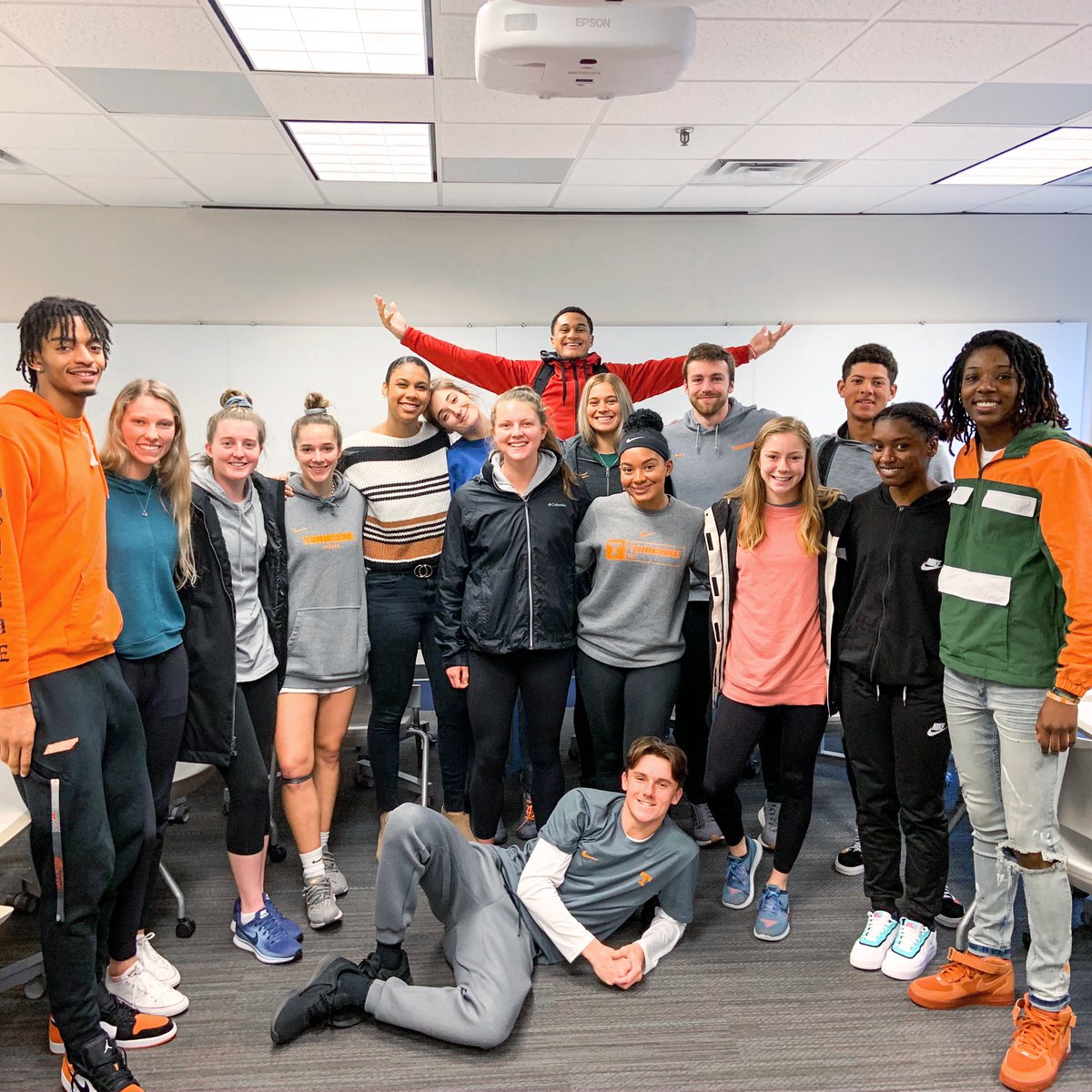 Today former VOLeaders, <a href="/alyssaandreno/">Alyssa Andreno</a> <a href="/TenikaMcgiffin/">Tenika McGiffin</a> &amp; Joey Reilman stopped by to talk about their experiences visiting other countries. As we prepare for our summer trip to the Philippines we are discussing what it means to be ambassadors &amp; athletes abroad 🍊🇵🇭 #VOLeaders365