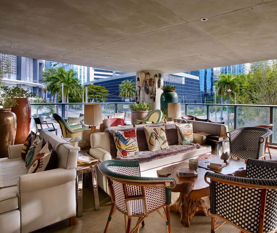 SLS Hotels (@slshotels) on Twitter photo Unwind and relax with specialty cocktails, delicious bites and beautiful views at #SAAMLounge located at #SLSBrickell #worldofsbe #thisisbeyond #slshotels | 📸: <a href="/SLSBrickell/">SLS Brickell</a> Unwind and relax with specialty cocktails, delicious bites and beautiful views at #SAAMLounge located at #SLSBrickell #worldofsbe #thisisbeyond #slshotels | 📸: <a href="/SLSBrickell/">SLS Brickell</a>
