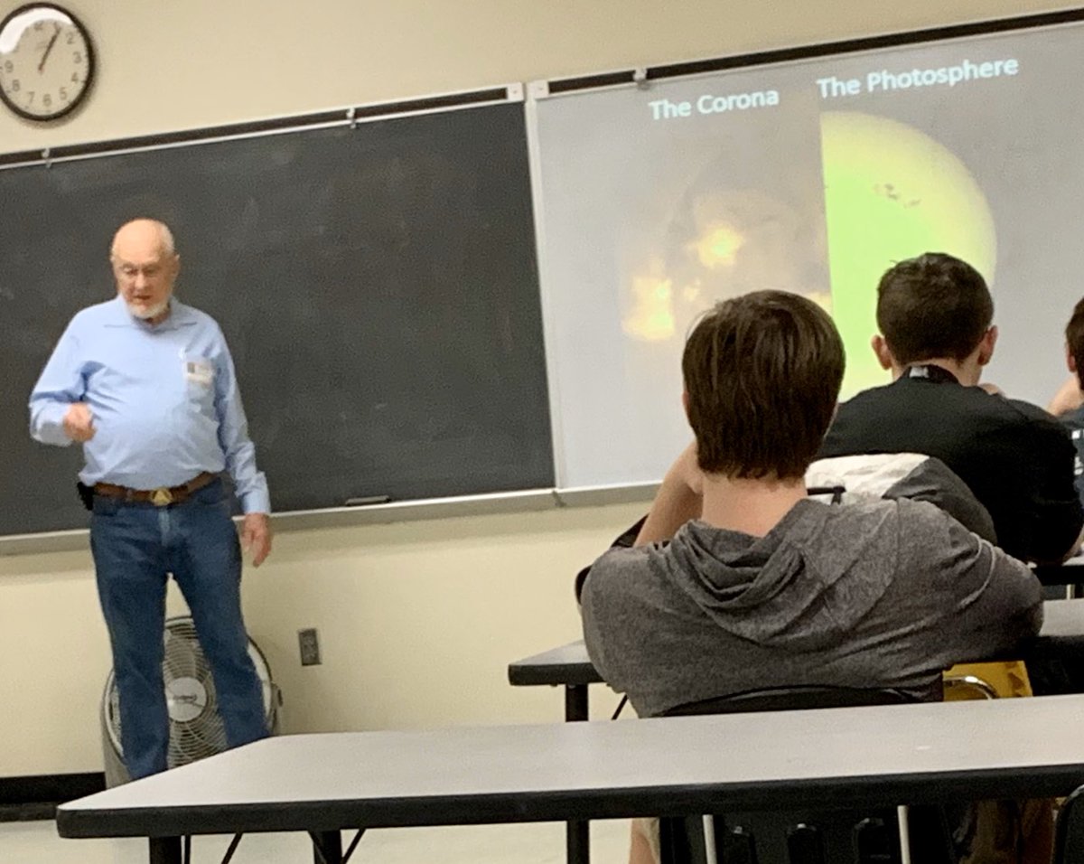 SCHS_AITR's tweet photo. Thank you NASA Astronaut Loren Acton for visiting AITR this afternoon. He toured the academy and gave an interesting presentation on his mission to space. https://t.co/FcN2e8ACrj