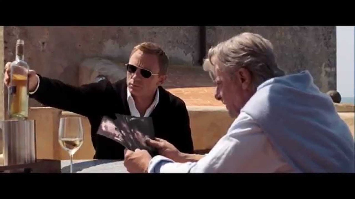 jamesbondlive's tweet photo. It's #NationalDrinkWineDay . Or as Mathis would call it, Tuesday https://t.co/jQTfU65C5m
