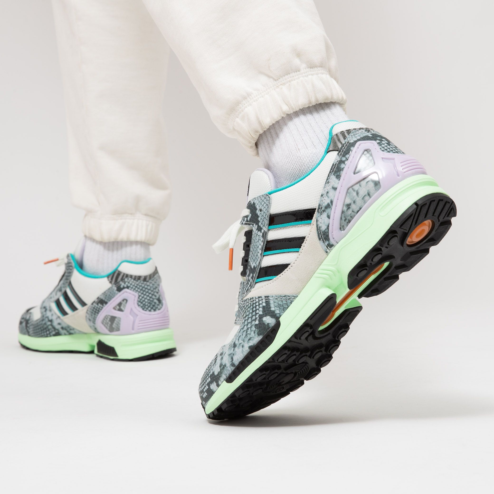 portemonnee kiezen Seraph Titolo on Twitter: "adidas ZX 8000 "Lethal Nights Pack" available for  purchase ➡️ https://t.co/XpTHyCTmBl UK 7.5 (40 2/3) - UK 11 (46) style code  🔎 FW2152 #adidas #adidasoriginals #zx8000 #titolo #titoloshop  https://t.co/VgCYPRuPmN" / Twitter