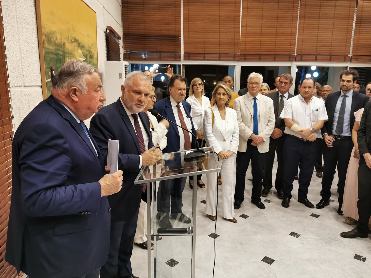 La <a href="/FrenchTechAbj/">FRENCH TECH ABIDJAN</a> est heureuse d'accueillir ce soir le président français du Sénat <a href="/gerard_larcher/">Gérard Larcher</a> présent à #Abidjan avec d'autres sénateurs : "La France c'est une éthique différente de d'autres puissances. La Côte d'Ivoire est un allié stratégique et fiable".