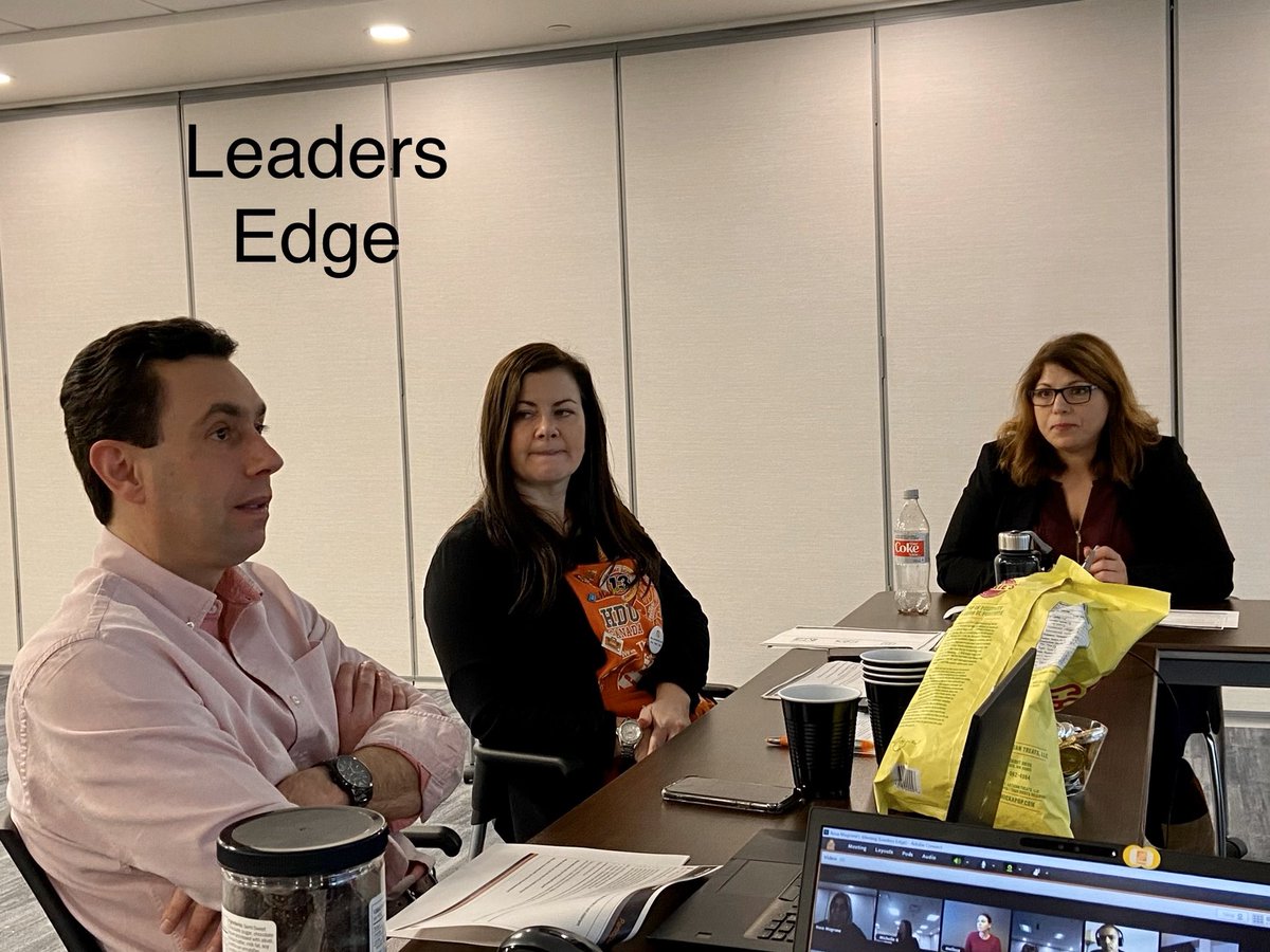 #LeadersEdge deep conversations from #SSC #HDUCanada 🧡🇨🇦 - I’m always in awe of my fellow Leaders who are striving to be better for their Associates.  #DevelopingOthers #LeadershipDevelopment #ValuesBasedLeaders