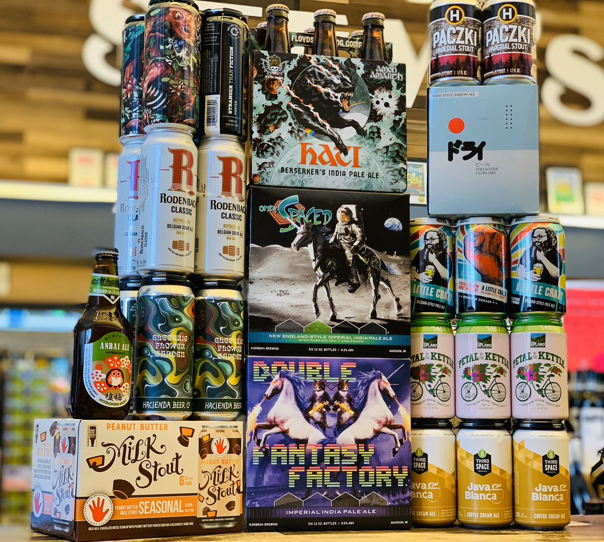 StevesUniv's tweet photo. #greatday for new beers! @uplandbrewco @revbrewchicago @hinterlandbeer @karben4brewing @3floydsbrewing @lefthandbrewing @hitachinonesthk @haciendabeerco @rodenbachbeer @collectivebrew @stillwater_artisanal #tuesdaytreat #shopsteves https://t.co/0AeBmFwpcg