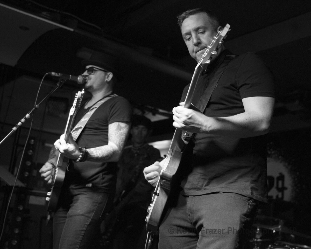 DannyBurtonUK's tweet photo. Announcement! 🥁🎫  In preparation for our Spring/Summer festival appearances I will be @WestStreetLive in #Sheffield on Thursday April 23rd.  Come and celebrate St George’s day with us as we warm up for the Summer shows 🏴󠁧󠁢󠁥󠁮󠁧󠁿 Contact me direct for advance tickets. https://t.co/W62p9JcWUF