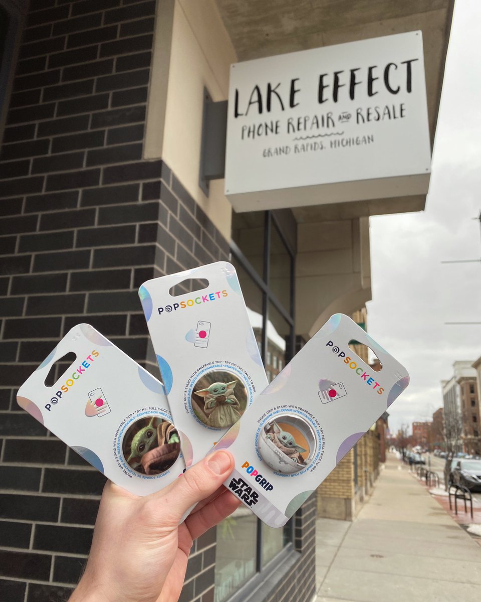 lakeeffectphone's tweet photo. 😍 BABY YODA 😍

These Limited Edition PopSockets are available in store and online at https://t.co/lyujXdBu3n

#lakeeffectphonerepair #babyyoda #meme #popsocket #grandrapids https://t.co/oGVP9JYEkz