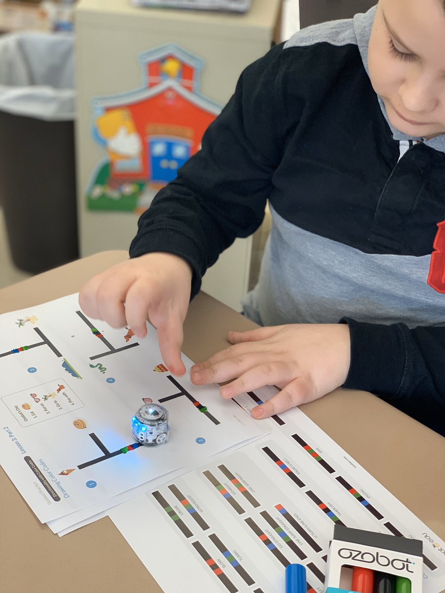 MsInnov8or's tweet photo. These @LearningAtJES students have been learning about @ozobot They’ve worked on learning to draw the lines, choosing the right code colors, and the difference between reading symmetrical and non-symmetrical codes. #SDJSTEM #SDJInnovators #ozobotsandlines https://t.co/xgiae7yuZl