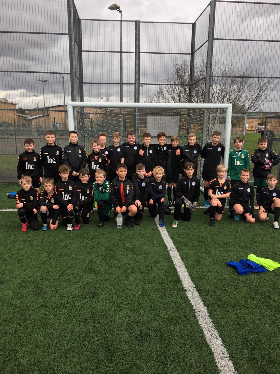 CUFCDevelopment's tweet photo. Amazing couple of days on our Feb RDC Camp! Today was action-packed with technical sessions and team building exercises, culminating in three competitive fixtures which had all our players working hard. Looking forward to doing it all again on Friday #unitedindevelopment 💛🖤⚽️ https://t.co/GxkwfRn838