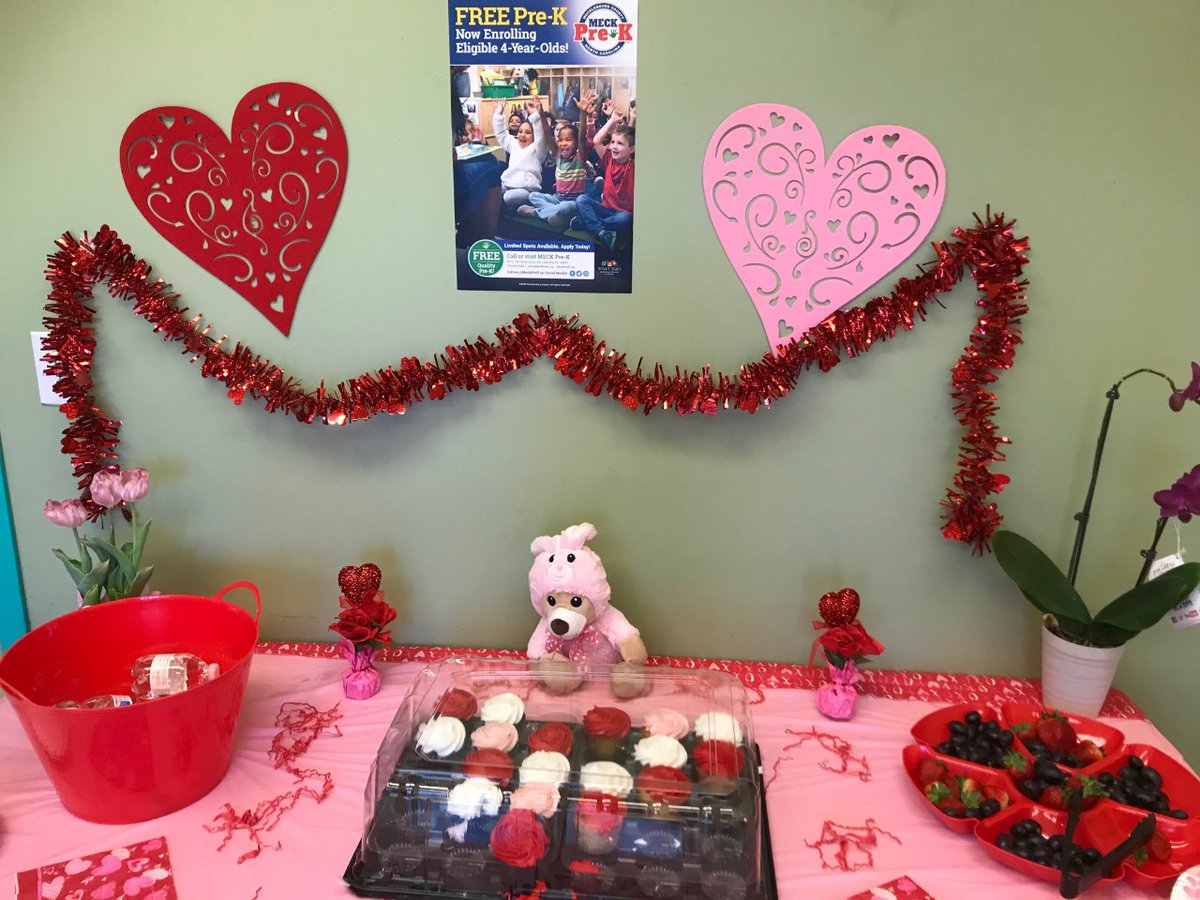 MECKPreK's tweet photo. Check out our Valentine's Day registration kickoff at Little Sprouts Day Academy! MECK Pre-K is now open for registraiton. For more information visit https://t.co/eMtL48at9T! ❤️ 🎓 #EducationForAll #FreePreK #RegisterNow https://t.co/R8hpOUFcAv