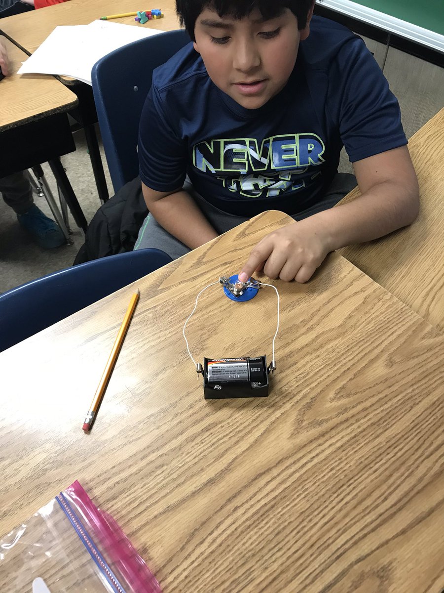 JCMelton88's tweet photo. We are creating and illustrating a model of a circuit. @TheFarmAACPS https://t.co/WVZD9oWJc3