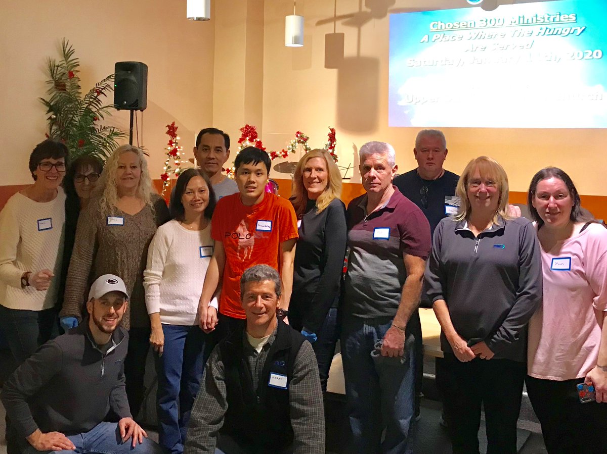 jademed's tweet photo. Last month the ARCH Medical Solutions team spent a Saturday evening delivering donated coats and helping the Chosen 300 Foundation serve dinner to over 150 guests! Thanks to ARCH, the guests had a wide selection of coats, hats and scarves to choose from. Wonderful effort team! https://t.co/NZPPRj4I7D