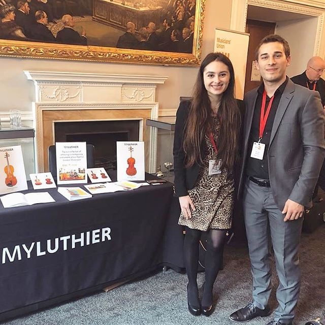 🎻 Excited to see estherabrami again at our upcoming Instrument Showcase Event at the fideliorchestra Café next Monday! 
Come and play some chamber music with us!
#violist #event #showcase #cello #london #chambermusic #violin