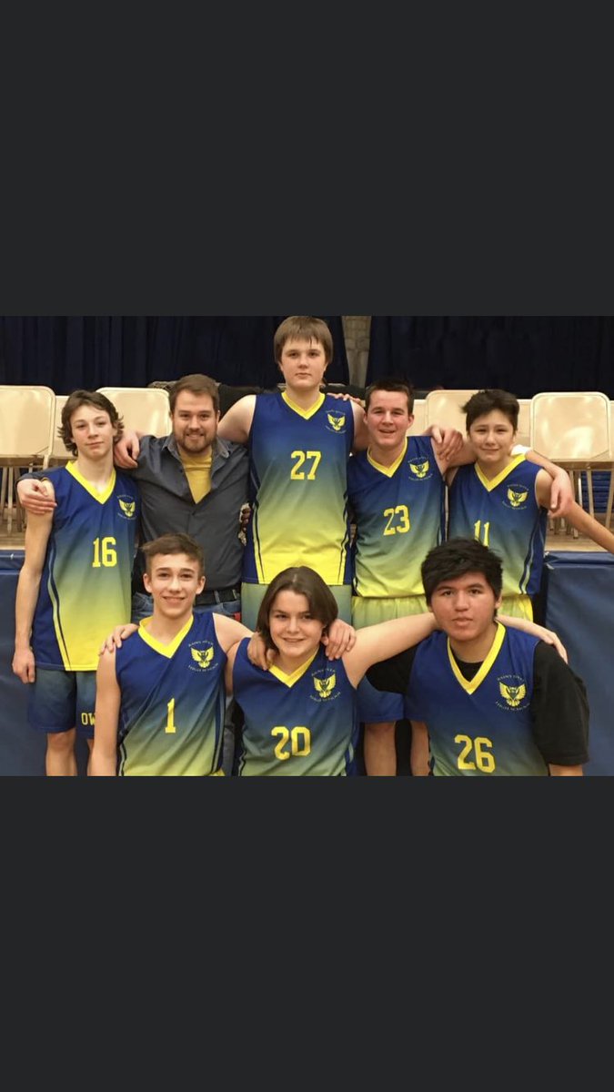 Best of luck to both of our junior teams and our senoir girls as they advance to Norwossa in Atikokan tomorrow! 🏀🏐🦉