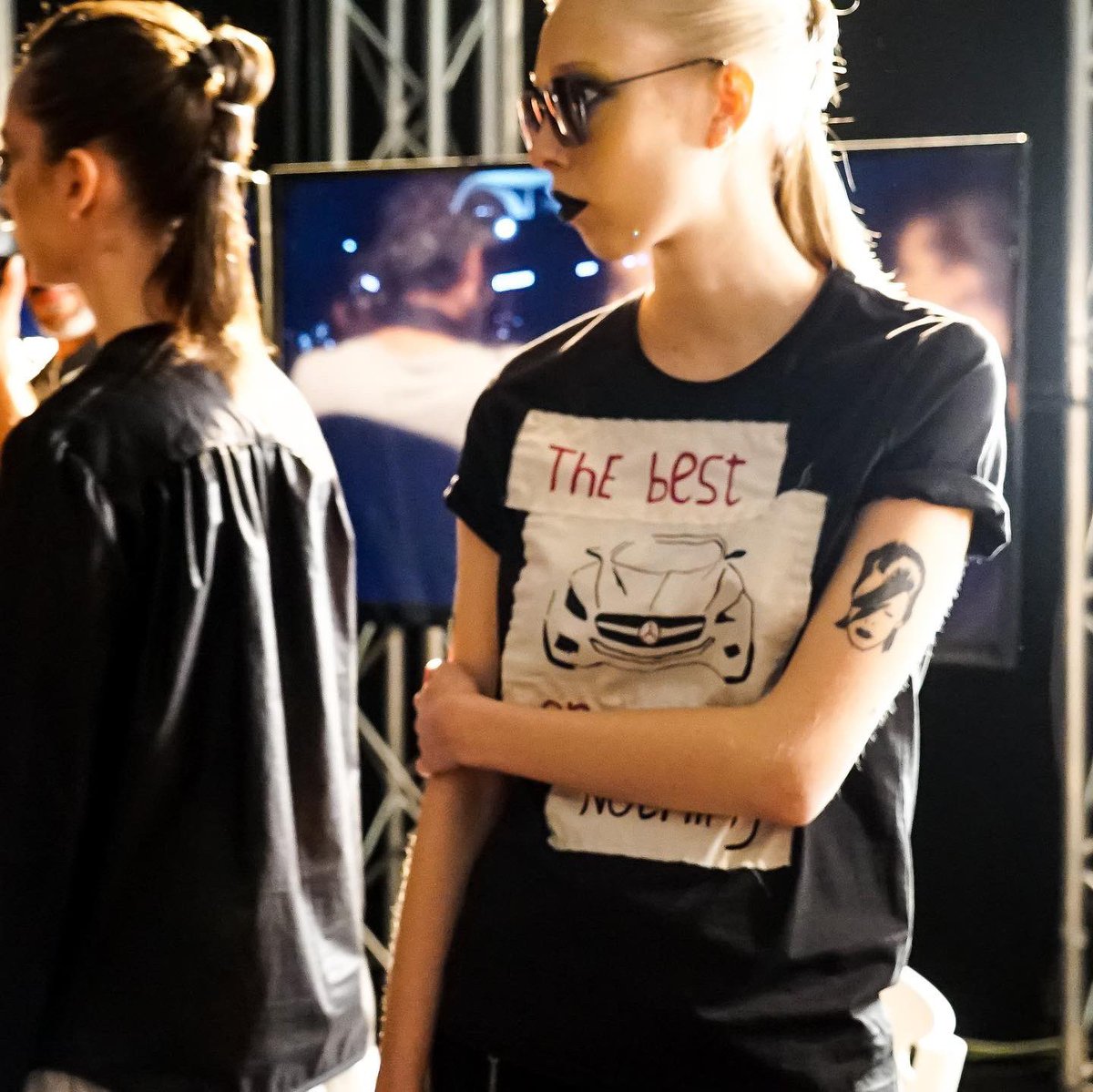 BCNFashionPress's tweet image. ▫️ Oscar Leon catwalk x @AutoBeltran @080_bcn_fashion
▫️ Presentación en exclusiva del nuevo GLB de #MercedesBenz que conocimos en MR PORTER by #OscarLeon #BarcelonaFashion