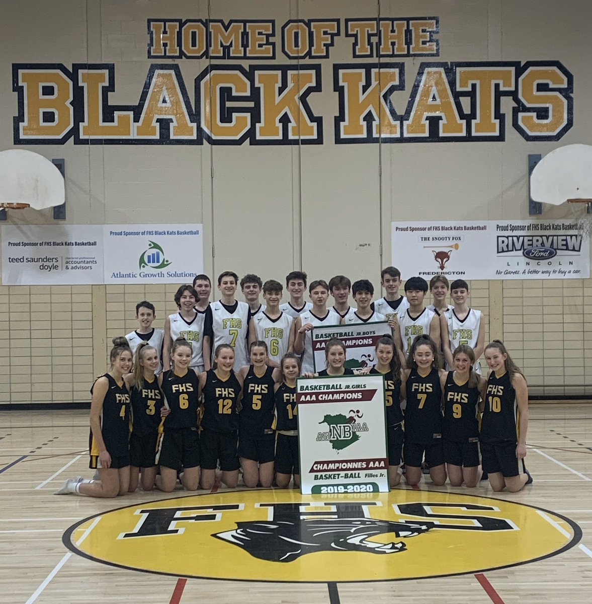 FHSJVBBBALL tweet media