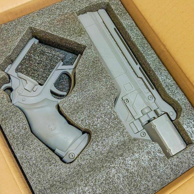 HalifaxReplicas's tweet photo. This is one of the Ace kits that will be available for the winners of the raffle! Get keeeeeeeeen. So excited to send this out to a generous fan!⁠
⁠
All money raised from raffle entries will go directly to charity. Please help us spread the word abou… https://t.co/ZcJT07G4Qu https://t.co/Ck7QY3JQ2i
