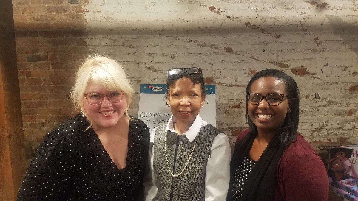 With Ms. Debbie Taylor and <a href="/Asha35Williams/">Asha Williams</a> <a href="/JillLovesAARI/">Jill Maneice</a> <a href="/MeganKortlandt/">Megan Kortlandt</a> <a href="/CurrieAshelin/">Ashelin R. Currie,Ph.D.</a> <a href="/OaklandSchools/">Oakland Schools</a> African American Read-in event #AARI20 #eslocmi