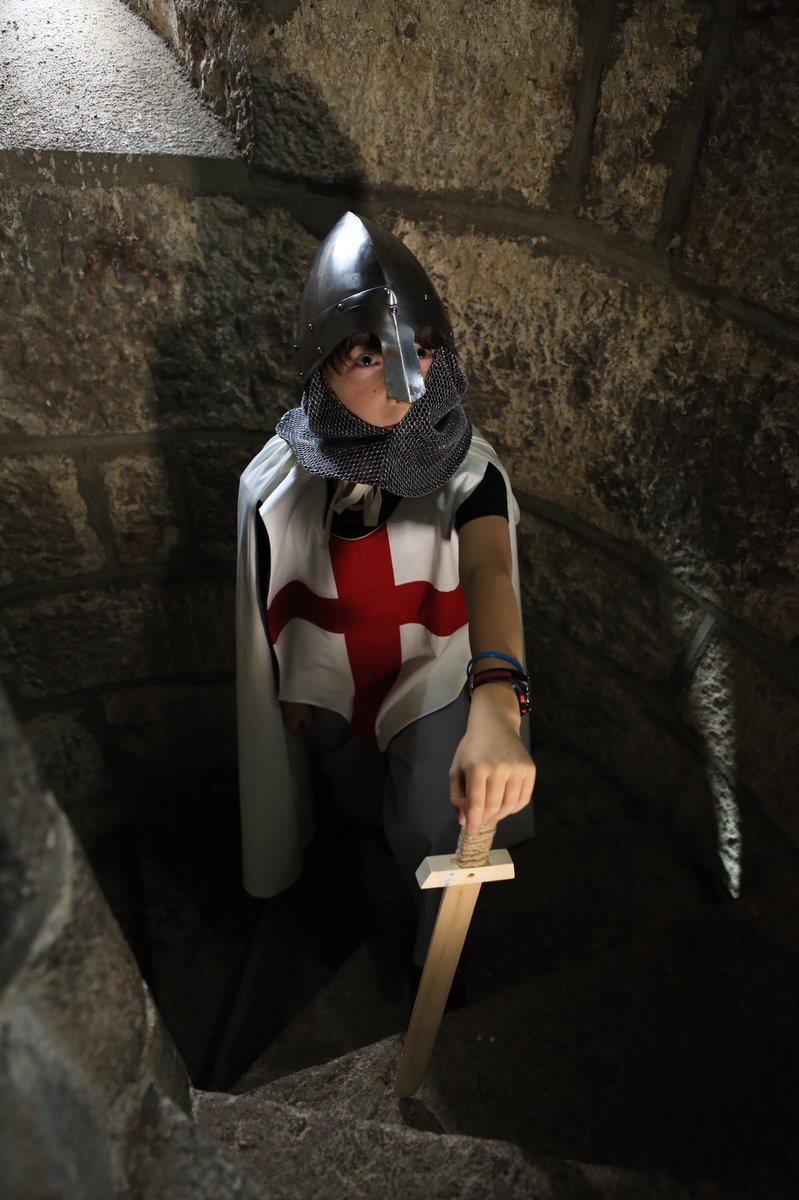 Nouveauté pour l’été.
Sieur Roger et ses compagnies d’arme vous apprendront à devenir un parfait chevalier