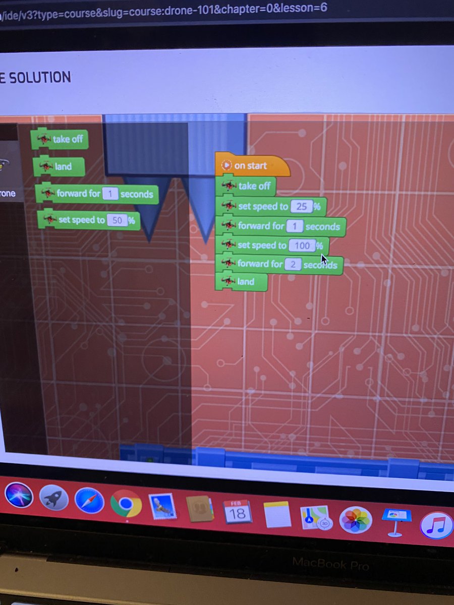 EmmieLouis_'s tweet photo. Working hard in the @gotynker class! #InfyPathfinders #tynker #everykidcancode #everyteachercancode https://t.co/GqB1rzrLhL