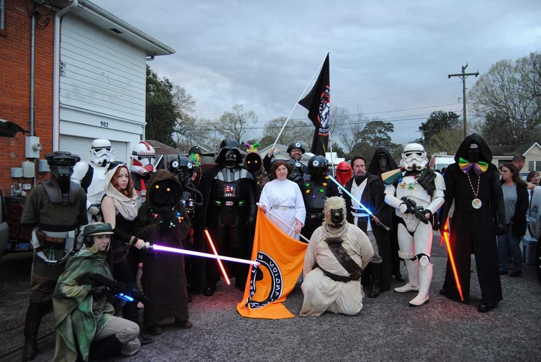 501stSPD's tweet photo. TR-51572 on troop at Krewe of Rio Mardi Gras Parade in Lafayette (Los Angeles) on February 15, 2020.
๐ธ: Bast Alpha Garrison
#SovereignProtectors
#BastAlphaGarrison
#501stLegion
#RebelLegion
#BadGuysDoingGood https://t.co/ACHoz6MxHe