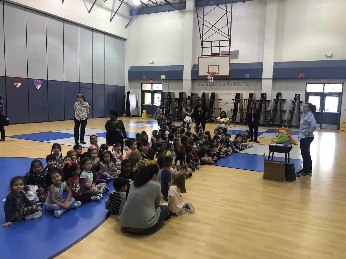 Esmeralda Monroy tweet media