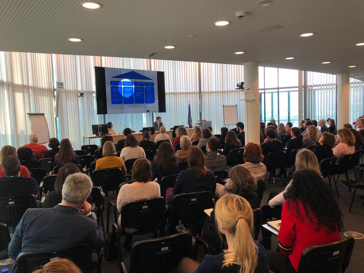 JensMesterEU's tweet photo. From colleagues - for colleagues! 
Two well attended lunch-time sessions with our important Executive Agencies during which we presented and discussed the European Commission’s priorities. #REA #EASME #ERCEA https://t.co/TyAU1mjf1i