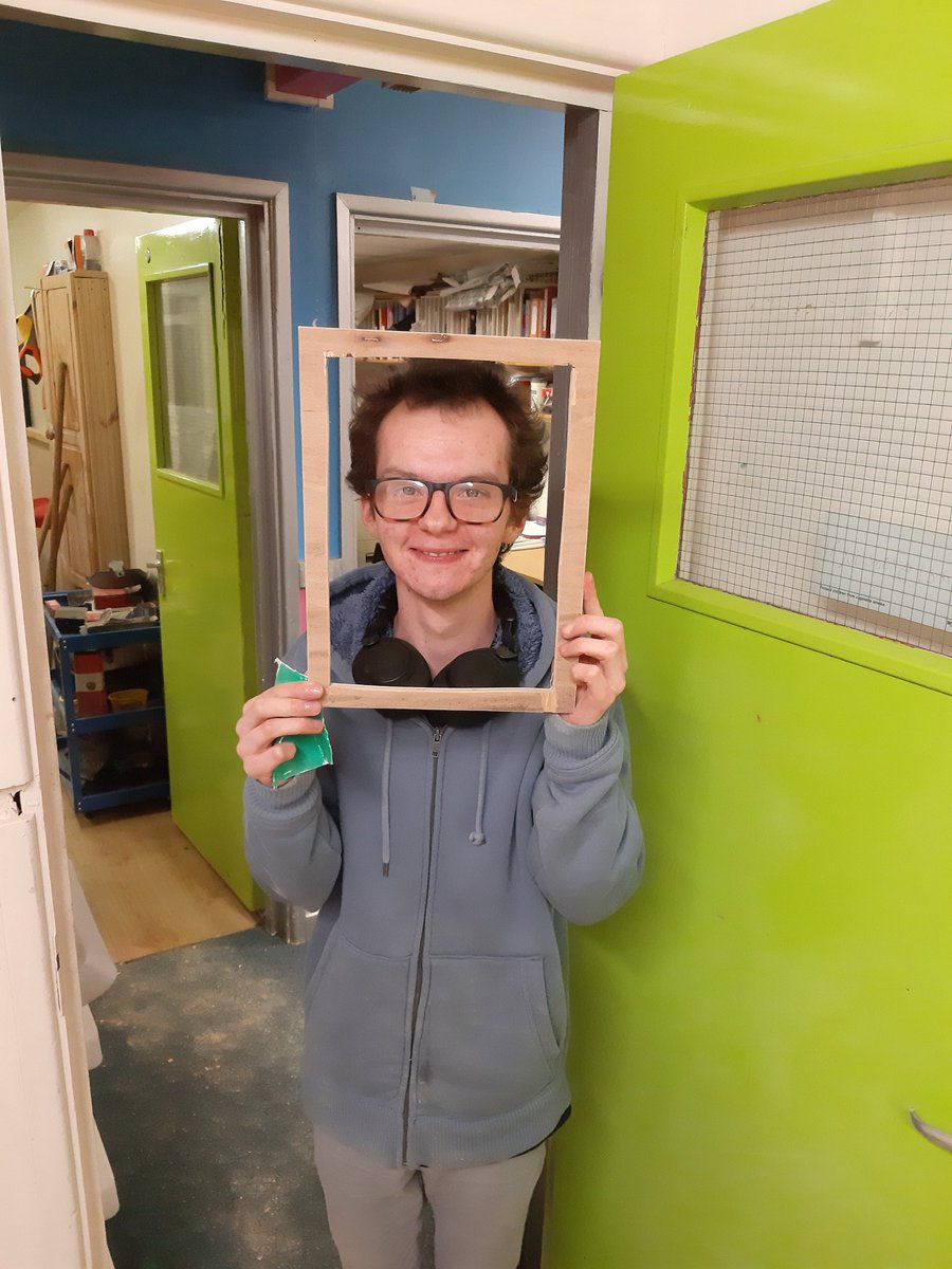 Framed 
#S4S #seeds #seeds4succes #youthwork #woodwork #bridgingproject #framed #framedart #pictureframe