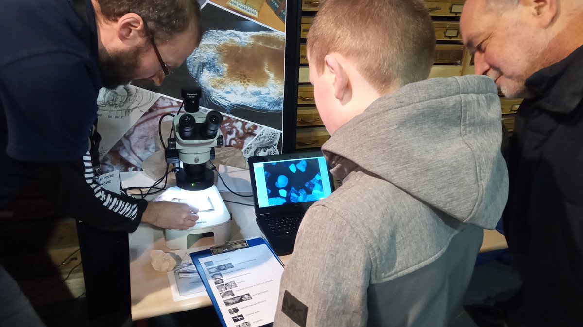 sandyzpatterson's tweet photo. Today the @niscifest took us to the #corestore of @GeoSurveyNI to take part in the #ClimateChange challenge. 🌍
Fantastic afternoon with lots of rocks!
#geology #NISF20 https://t.co/K6XkOvNBfx