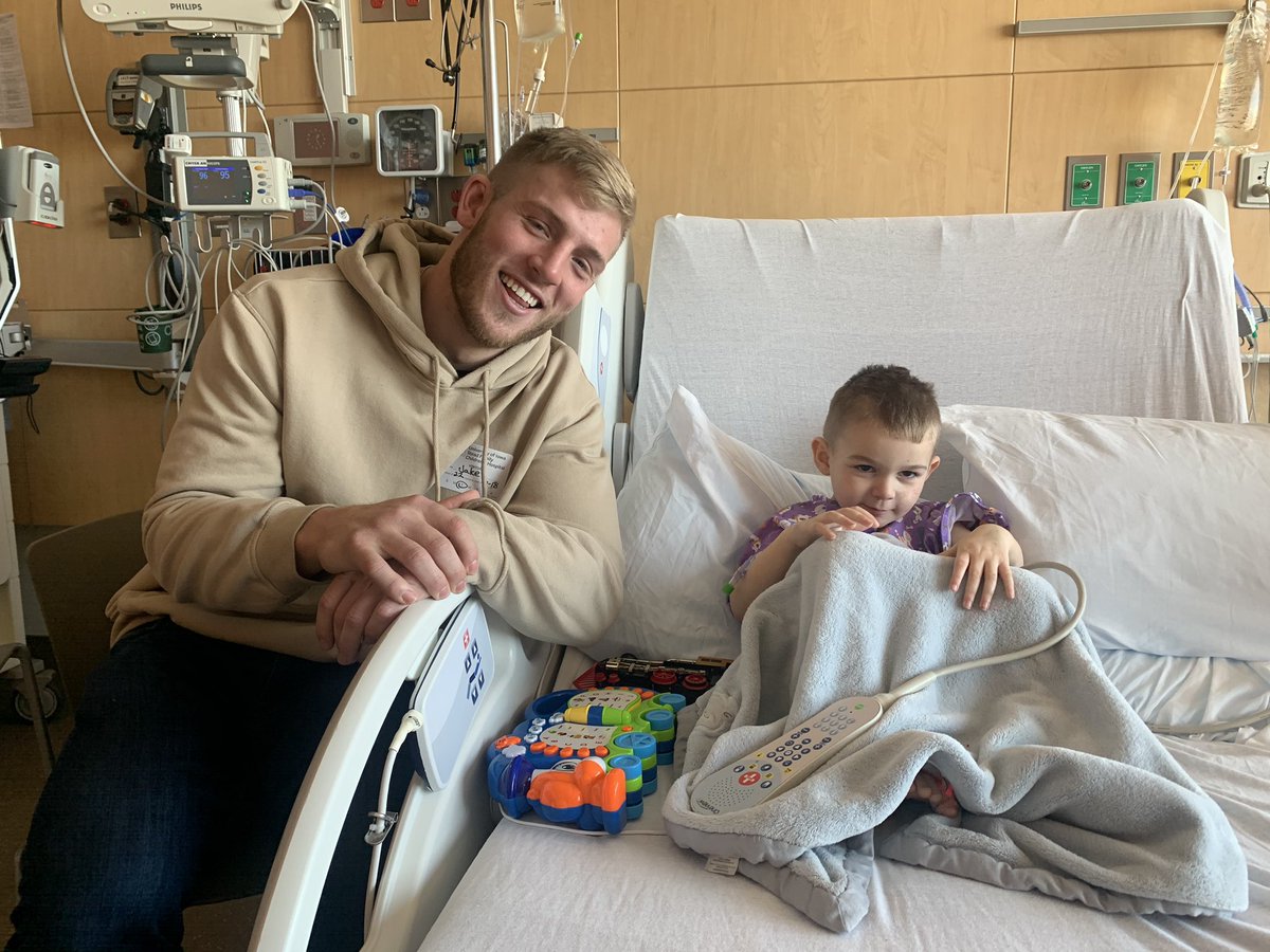 MattRandazzo's tweet photo. Huge thanks to my guy @jakegervase10 for stopping by and visiting my little man at Stead Family Hospital!  Carson continues to get better and better and hopefully will be heading home soon! https://t.co/60dvtT9m6C