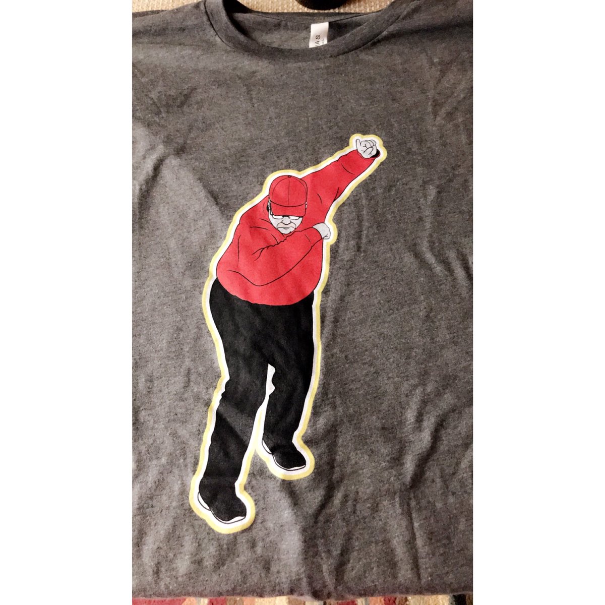 smittyyy20's tweet photo. New @Chiefs gear from @barstoolsports just showed up today! @PatrickMahomes @tkelce @cheetah @Mathieu_Era https://t.co/NLBgt1wMby